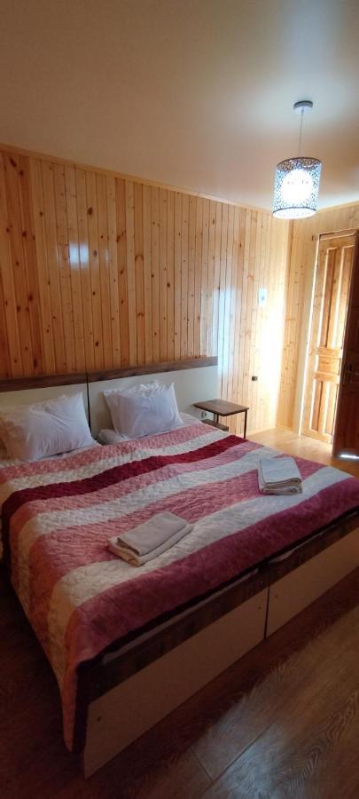 Dimis Ferdobi Hostel Bagian luar foto